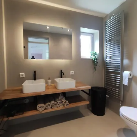 Vakantiewoning Sjun Limburg 度假居 辛佩尔费尔德